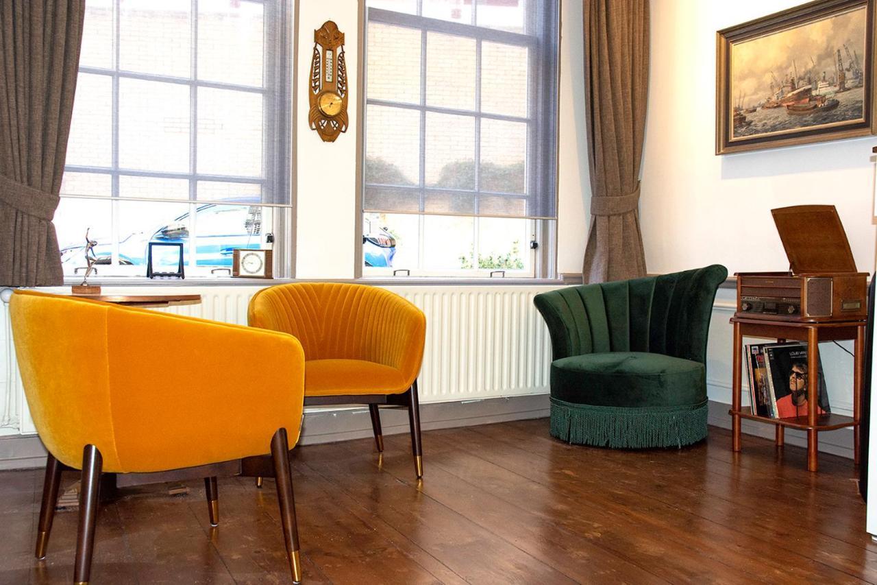 B&B Belle Chambre - Luxe In Art Deco Stijl ดอร์เดรคท์ ภายนอก รูปภาพ