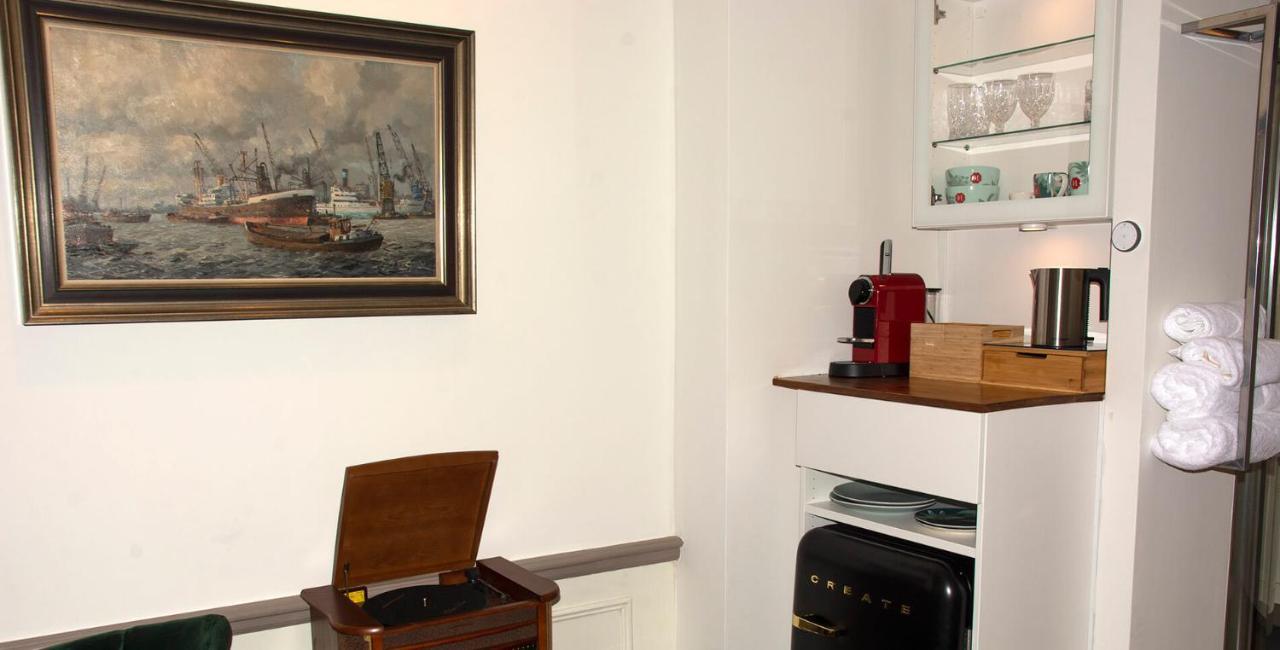 B&B Belle Chambre - Luxe In Art Deco Stijl ดอร์เดรคท์ ภายนอก รูปภาพ